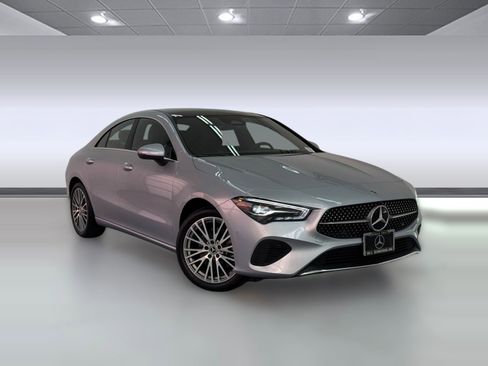 Used 2026 Mercedes-Benz CLA 250 image 6