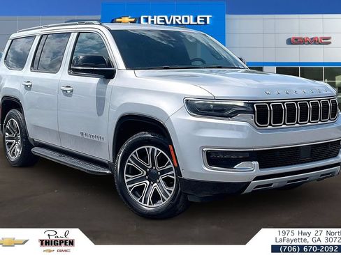Used 2023 Jeep Wagoneer Series II AWD/4WD image 1