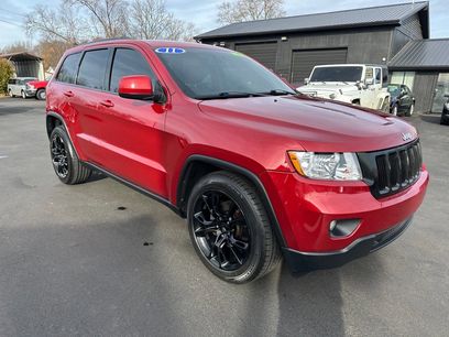 Used 2011 Jeep Grand Cherokee Laredo
