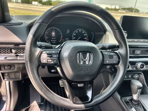 Certified 2025 Honda Civic Sport image 17