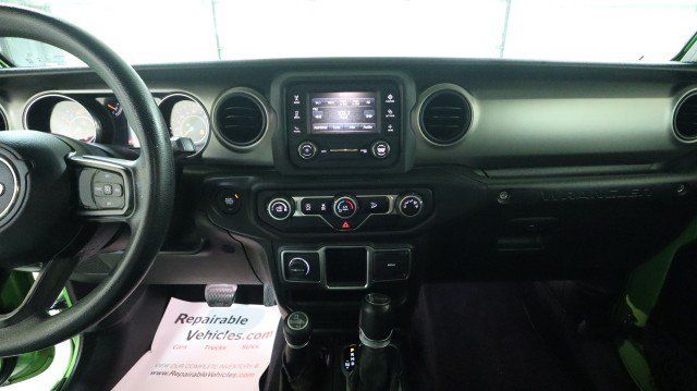 Used 2018 Jeep Wrangler Unlimited Sport AWD/4WD image 13