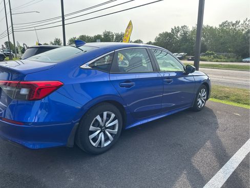 Used 2024 Honda Civic LX image 4