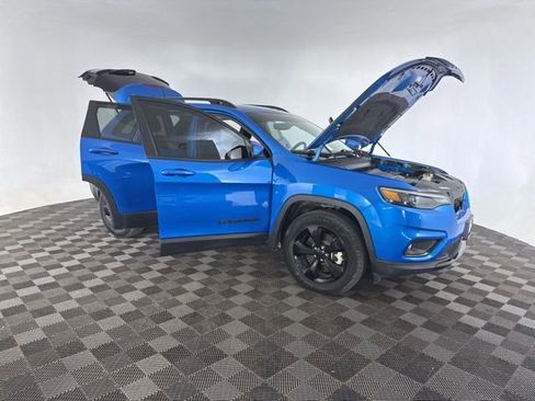 Used 2021 Jeep Cherokee Latitude Plus image 13