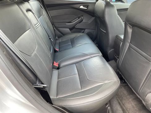 Used 2016 Ford Focus SE w/ Equipment Group 201A FWD image 25