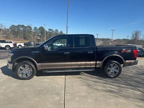 Used 2019 Ford F150 Lariat w/ Equipment Group 502A Luxury image 4
