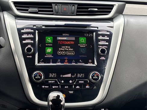 Used 2023 Nissan Murano SL image 20