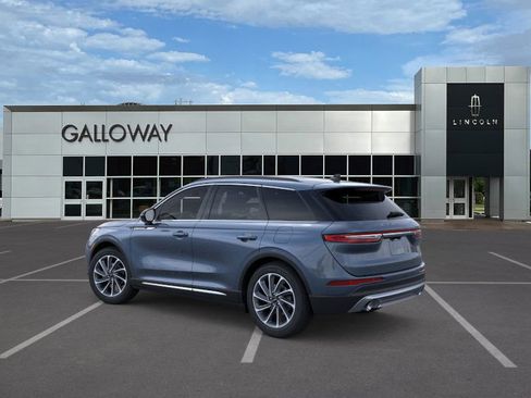 New 2026 Lincoln Corsair Premiere image 4