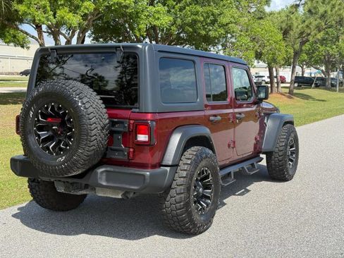 Used 2021 Jeep Wrangler Unlimited Sport image 5