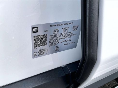 New 2026 GMC Yukon AT4 w/ AT4 Premium Plus Package AWD/4WD image 13