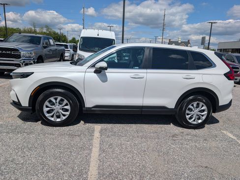 Used 2026 Honda CR-V LX image 2