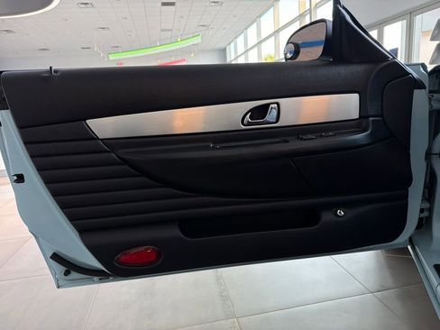 Used 2003 Ford Thunderbird image 14