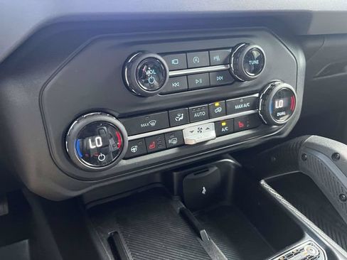 Used 2025 Ford Bronco Raptor w/ Interior Carbon Fiber Pack AWD/4WD image 33