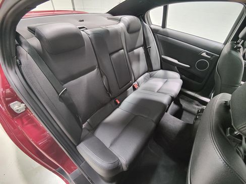 Used 2009 Pontiac G8 GXP image 15