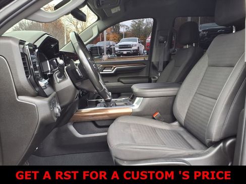 Used 2023 Chevrolet Silverado 1500 RST AWD/4WD image 14