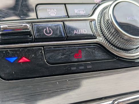 Certified 2022 Lincoln Nautilus FWD w/ Premium Package image 23