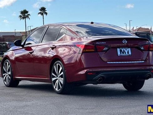 Used 2022 Nissan Altima 2.5 SR image 6