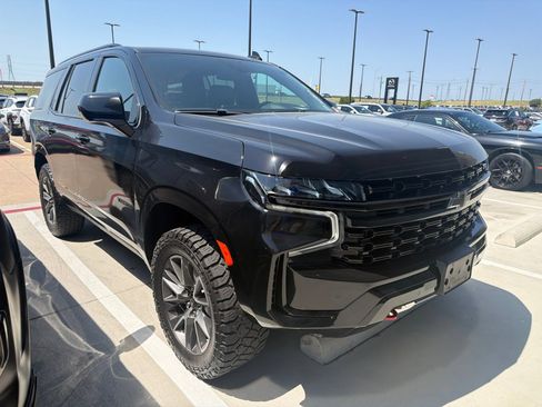 Used 2023 Chevrolet Tahoe Z71 AWD/4WD image 3