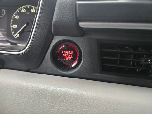 Used 2023 Honda Pilot EX-L image 19