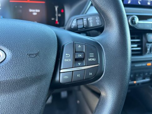 Used 2025 Ford Escape Active AWD/4WD image 19