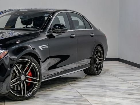 Used 2019 Mercedes-Benz E 63 AMG S w/ Driver Assistance Package image 8
