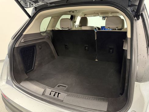 Used 2023 Lincoln Corsair Reserve w/ Equipment Group 201A image 23