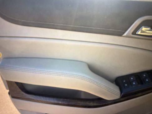 Used 2019 GMC Yukon Denali w/ Denali Ultimate Package image 13