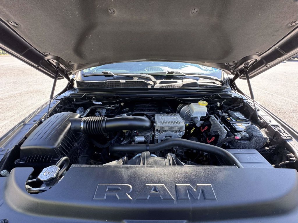 Used 2020 RAM 1500 Big Horn AWD/4WD image 12