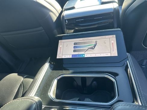 Used 2022 Jeep Grand Wagoneer Series I image 23