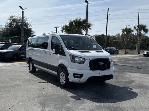 Used 2025 Ford Transit 350 XLT image 2