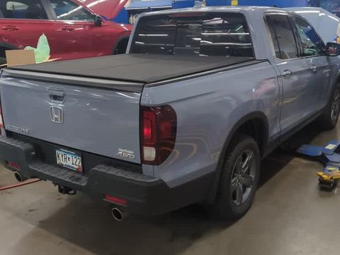 Used 2023 Honda Ridgeline RTL-E image 2