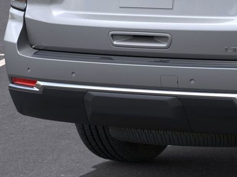 New 2026 Chevrolet Suburban LT w/ Comfort Package image 14