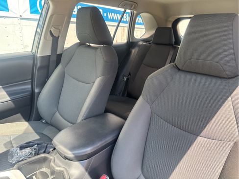 Used 2023 Toyota RAV4 LE FWD image 29
