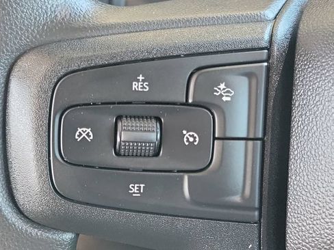 Certified 2025 Chevrolet Silverado 2500 Custom AWD/4WD image 8
