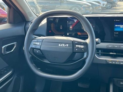 Certified 2025 Kia K4 LXS image 16