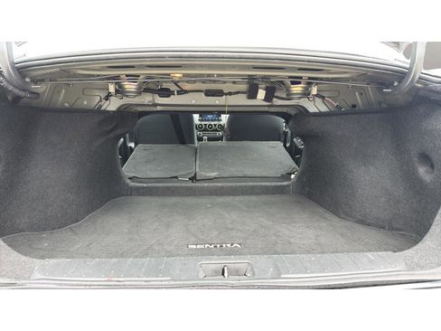 Certified 2024 Nissan Sentra SV FWD image 12