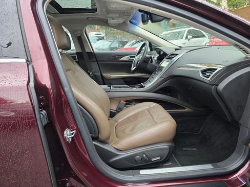 Used 2013 Lincoln MKZ Hybrid image 12