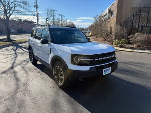 Used 2025 Ford Bronco Sport Outer Banks w/ Outer Banks Tech Package+ image 21