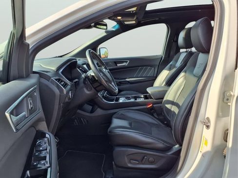 Used 2020 Ford Edge ST w/ Equipment Group 401A AWD/4WD image 15