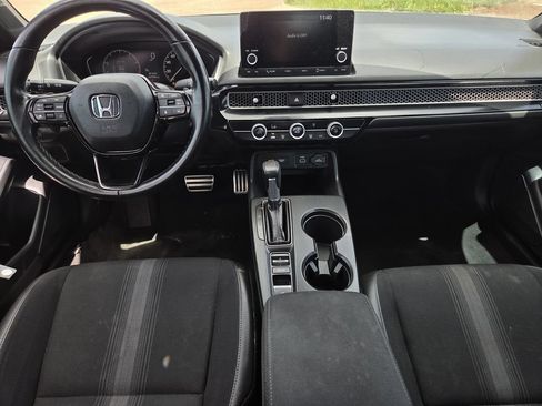 Used 2024 Honda Civic Sport image 8