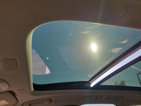 Certified 2025 Volvo XC60 B5 Plus w/ Climate Package image 28