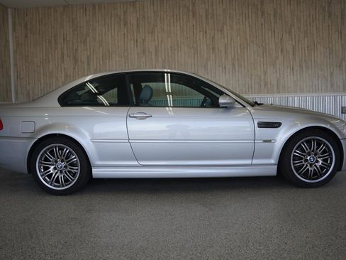 Used 2004 BMW M3 Coupe image 6