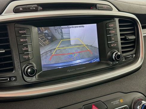 Used 2019 Kia Sorento LX w/ Option Group 020 image 14
