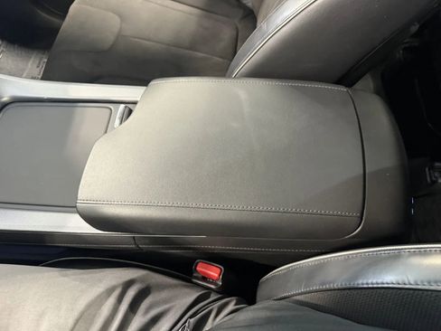 Used 2024 Hyundai Palisade Calligraphy image 45