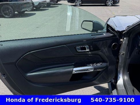 Used 2025 Ford Mustang Premium RWD image 19
