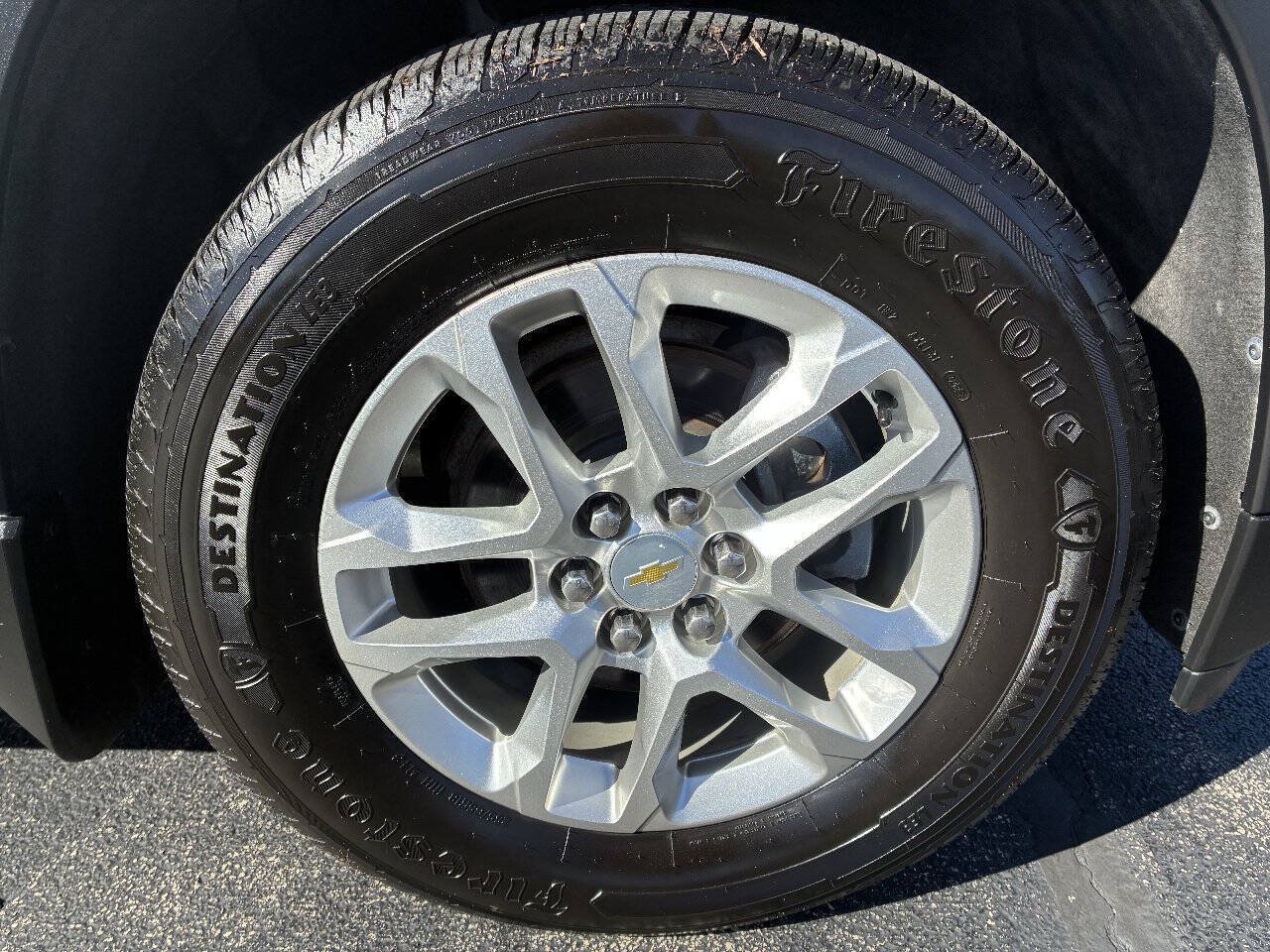 Used 2020 Chevrolet Traverse LT AWD/4WD image 26