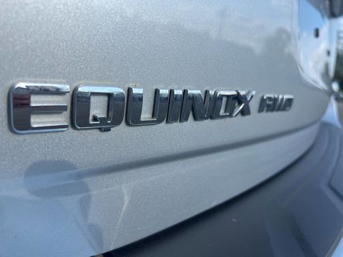 Used 2017 Chevrolet Equinox LT w/ Convenience Package image 24