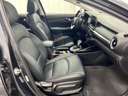 Used 2021 Kia Forte EX FWD image 23