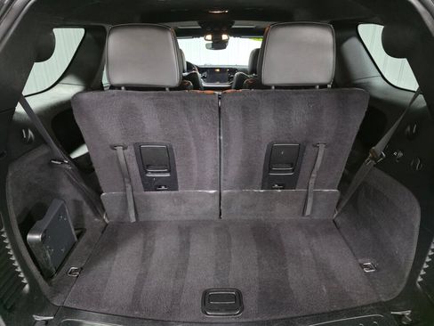 Used 2022 Dodge Durango R/T w/ Tow 'N Go Package AWD/4WD image 13