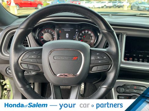Used 2022 Dodge Challenger SXT w/ Plus Package image 15