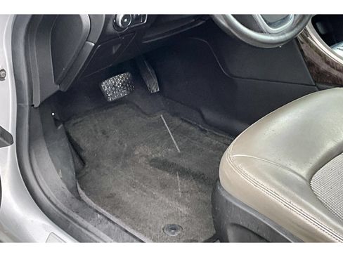 Used 2012 Buick Verano Convenience FWD image 26